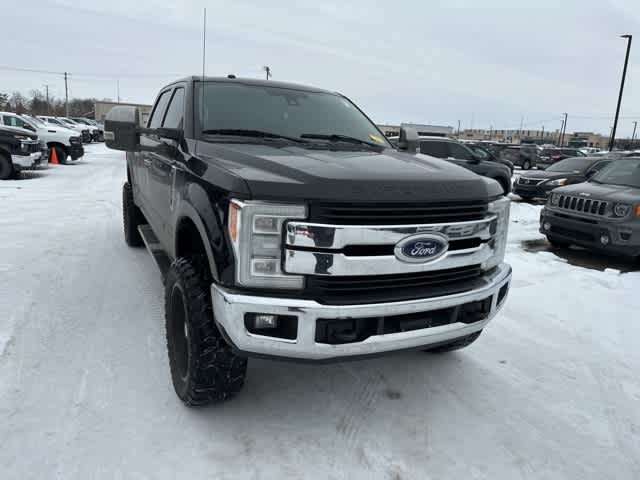 2017 Ford Super Duty F-350 SRW Lariat