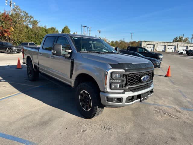2023 Ford Super Duty F-350 SRW XLT