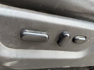 2014 Ford Super Duty F-350 SRW Lariat