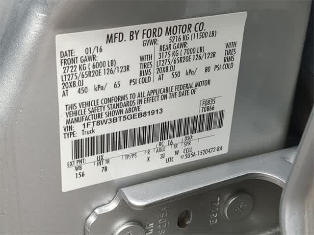 2016 Ford Super Duty F-350 SRW Pickup Platinum