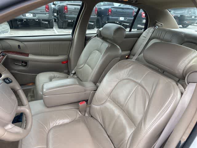 1998 Buick Park Avenue 4dr Sdn