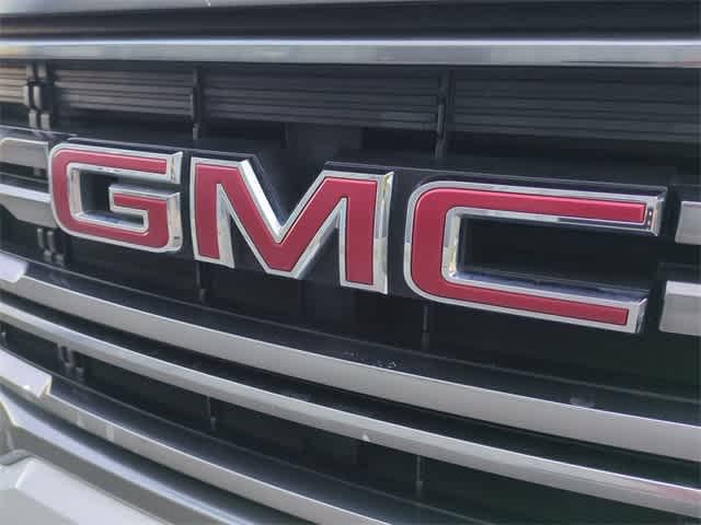 2021 GMC Acadia AT4