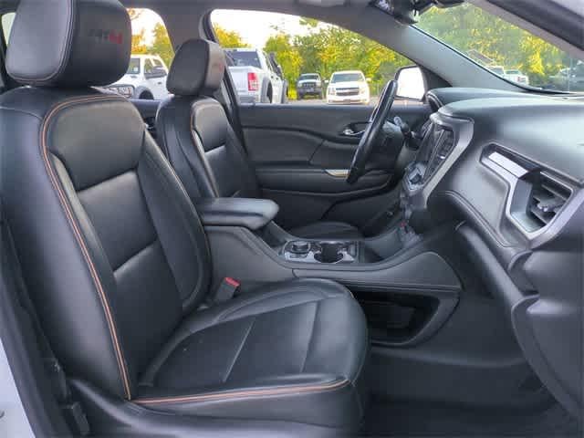 2021 GMC Acadia AT4