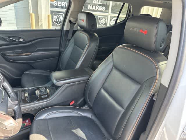 2021 GMC Acadia AT4