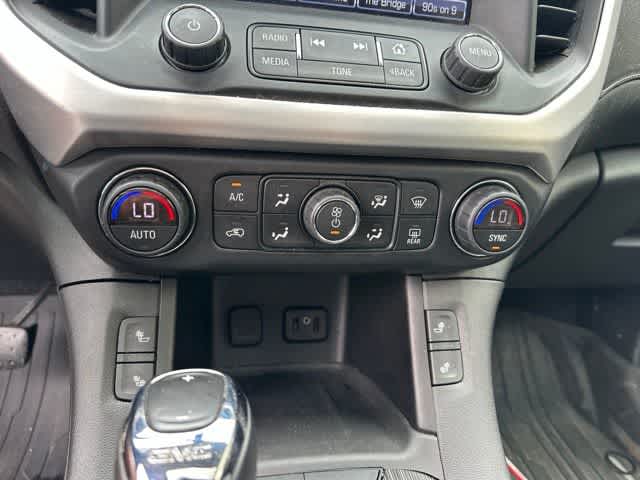 2019 GMC Acadia SLT