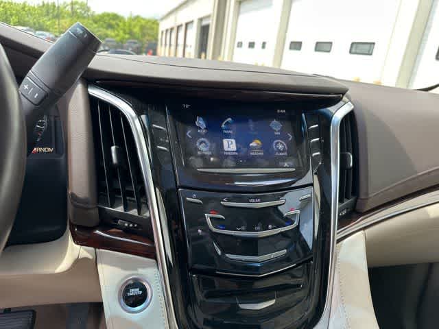 2015 Cadillac Escalade Luxury