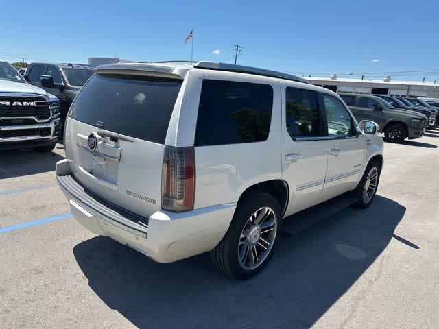 2013 Cadillac Escalade Premium