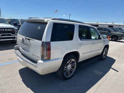 2013 Cadillac Escalade Premium