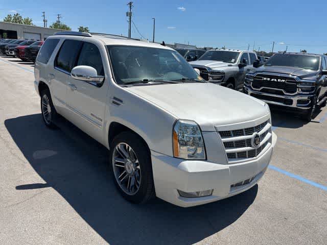 2013 Cadillac Escalade Premium