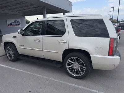 2013 Cadillac Escalade Premium