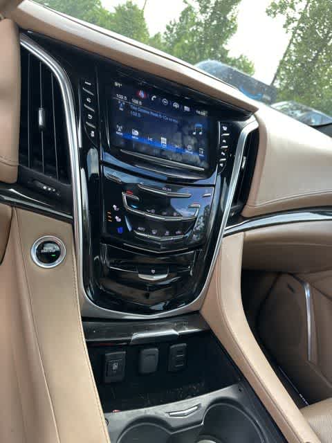 2019 Cadillac Escalade ESV Platinum