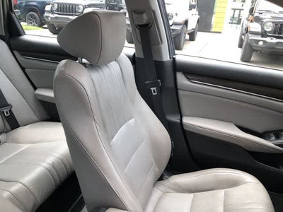 2018 Honda Accord Sedan EX-L Navi 1.5T