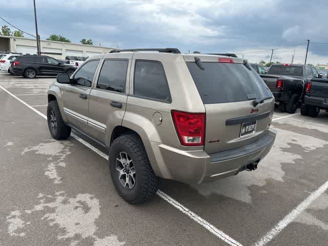 2005 Jeep Grand Cherokee Laredo