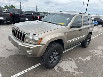 2005 Jeep Grand Cherokee Laredo