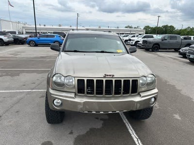 2005 Jeep Grand Cherokee Laredo