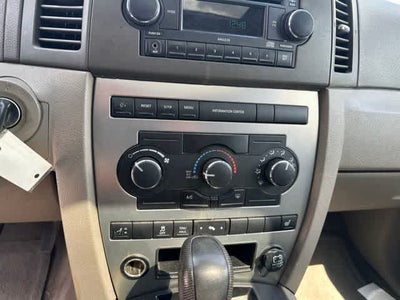 2006 Jeep Grand Cherokee Laredo