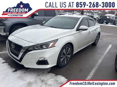 2022 Nissan Altima 2.5 SV