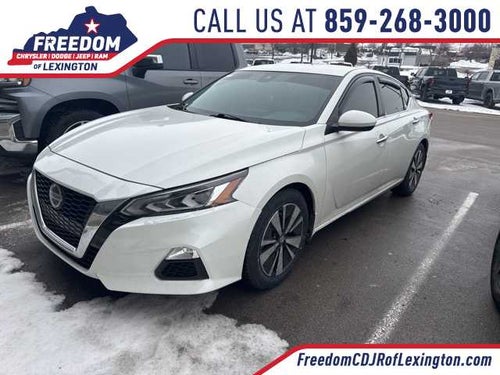 2022 Nissan Altima 2.5 SV