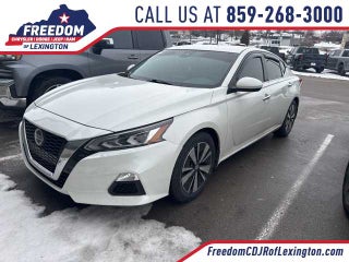 2022 Nissan Altima 2.5 SV