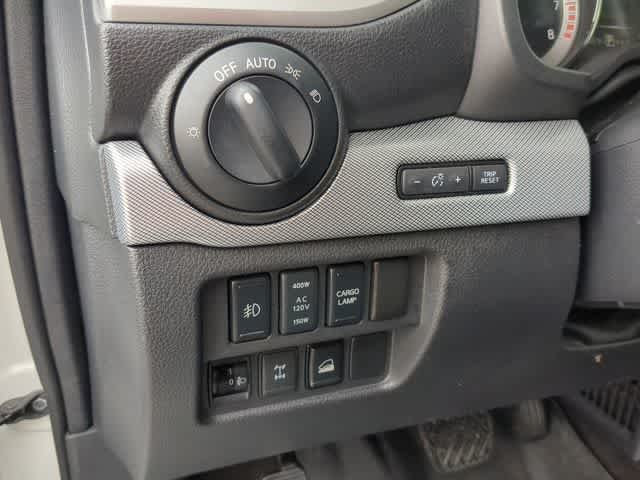 2018 Nissan Titan PRO-4X