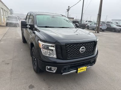 2017 Nissan Titan PRO-4X