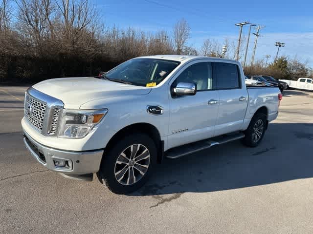 2017 Nissan Titan SL
