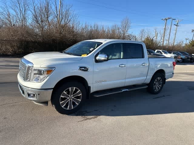 2017 Nissan Titan SL