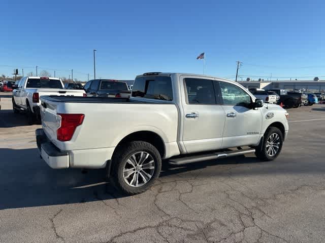 2017 Nissan Titan SL