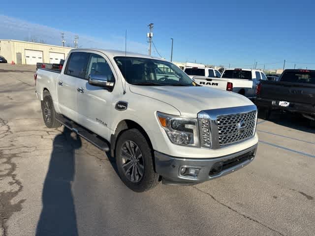 2017 Nissan Titan SL