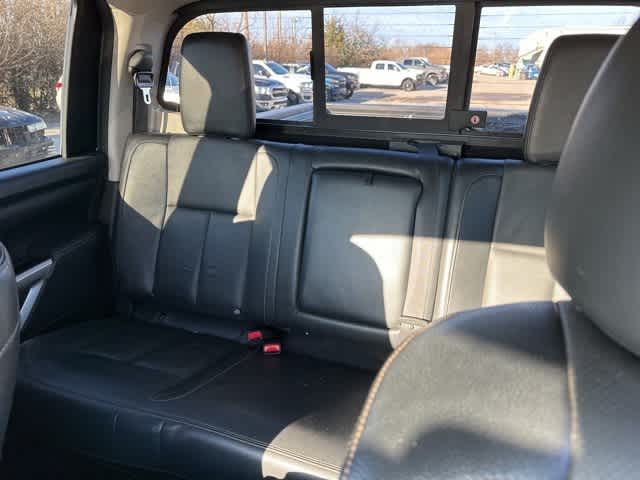 2017 Nissan Titan SL