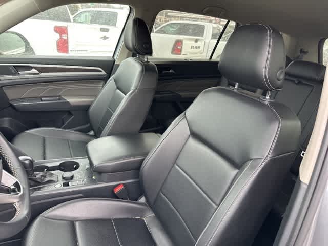 2021 Volkswagen Atlas 3.6L V6 SE w/Technology