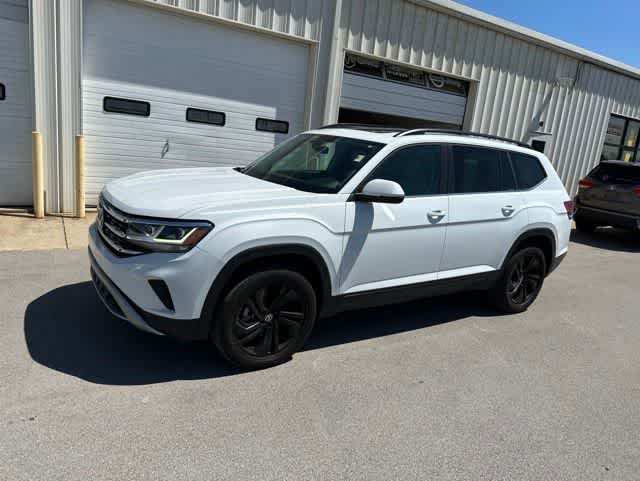 2022 Volkswagen Atlas 3.6L V6 SE w/Technology