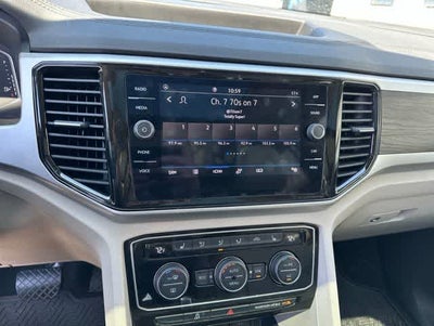 2022 Volkswagen Atlas 3.6L V6 SE w/Technology