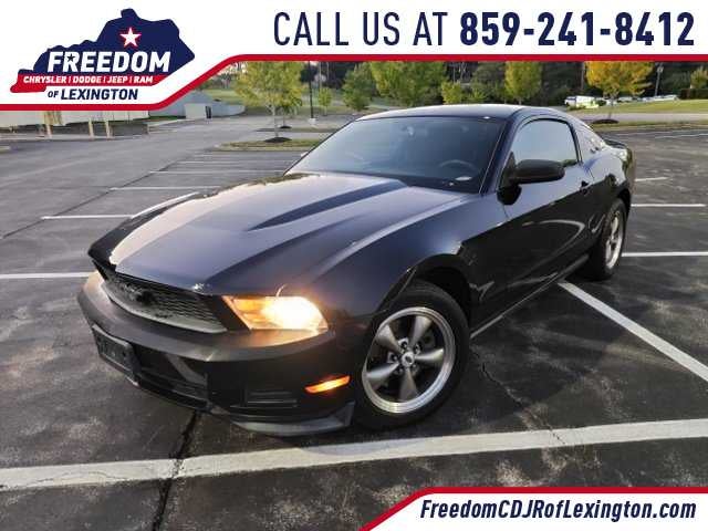 2011 Ford Mustang V6