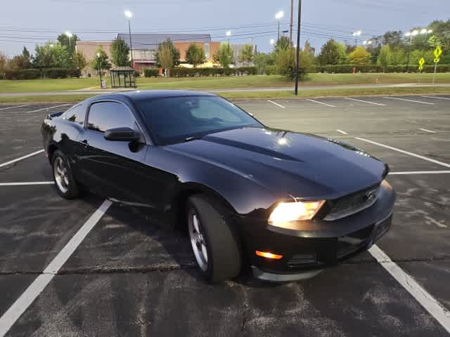 2011 Ford Mustang V6