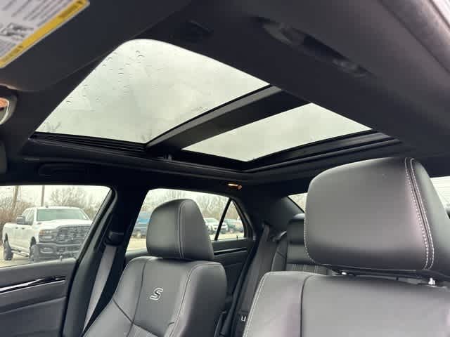 2023 Chrysler 300 300S