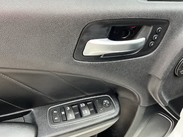 2016 Dodge Charger Road/Track