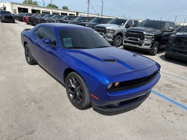 2022 Dodge Challenger SXT