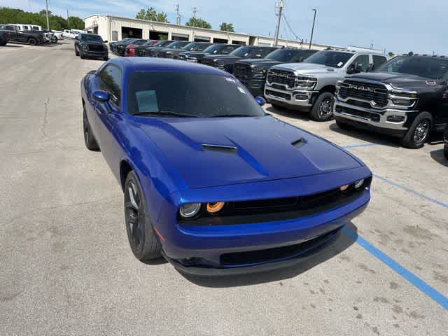 2022 Dodge Challenger SXT