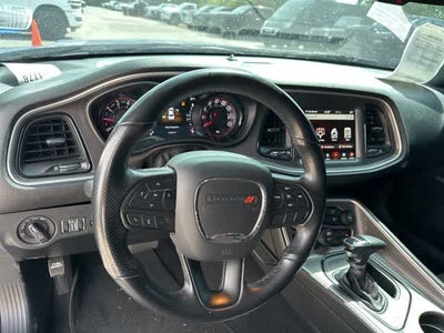 2022 Dodge Challenger SXT