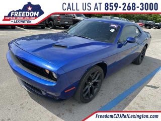 2022 Dodge Challenger SXT