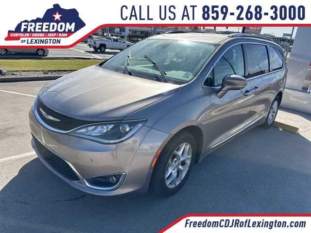 2018 Chrysler Pacifica Touring L Plus