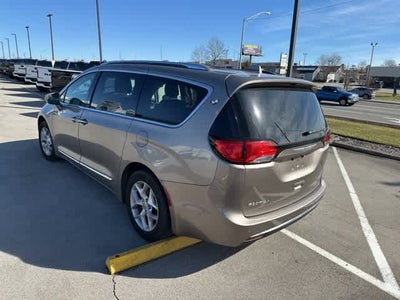 2018 Chrysler Pacifica Touring L Plus