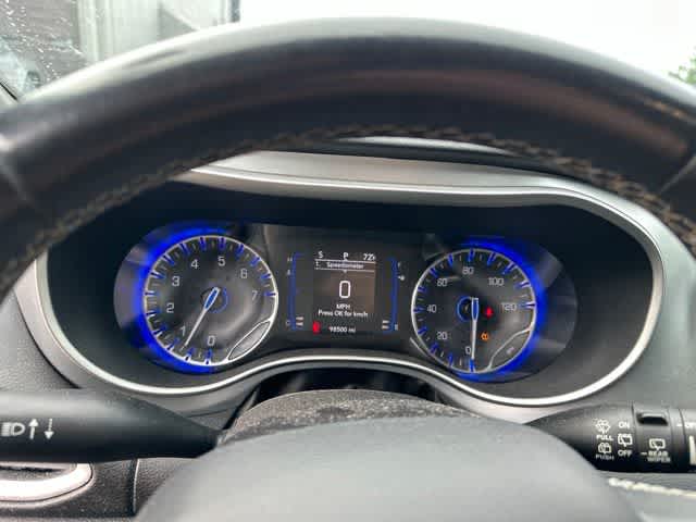2020 Chrysler Pacifica Touring
