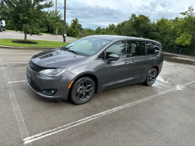 2020 Chrysler Pacifica Touring