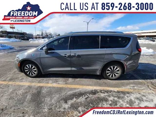 2021 Chrysler Pacifica Hybrid Touring L