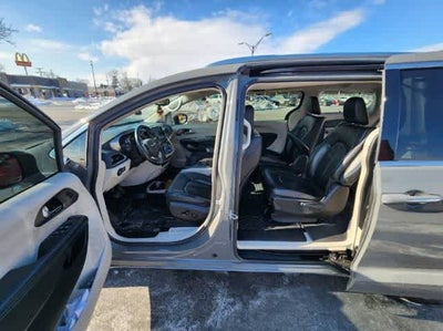 2021 Chrysler Pacifica Hybrid Touring L