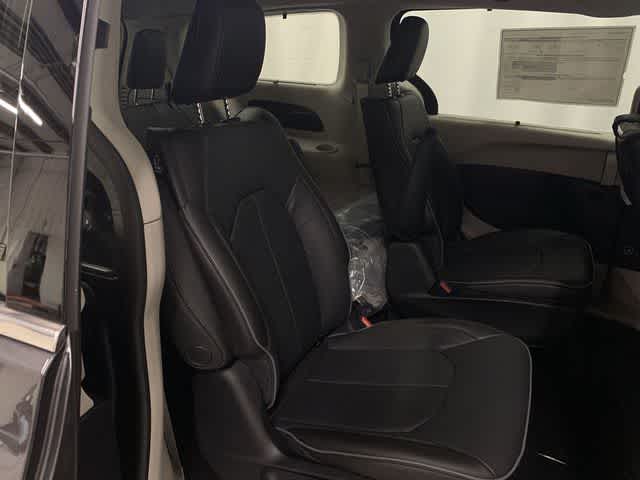 2020 Chrysler Pacifica Hybrid Limited