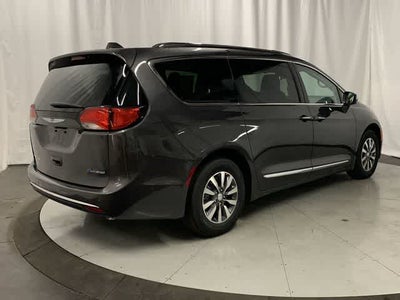 2020 Chrysler Pacifica Hybrid Limited
