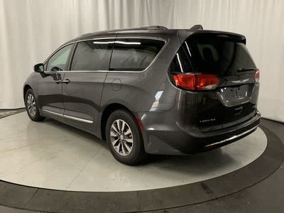 2020 Chrysler Pacifica Hybrid Limited